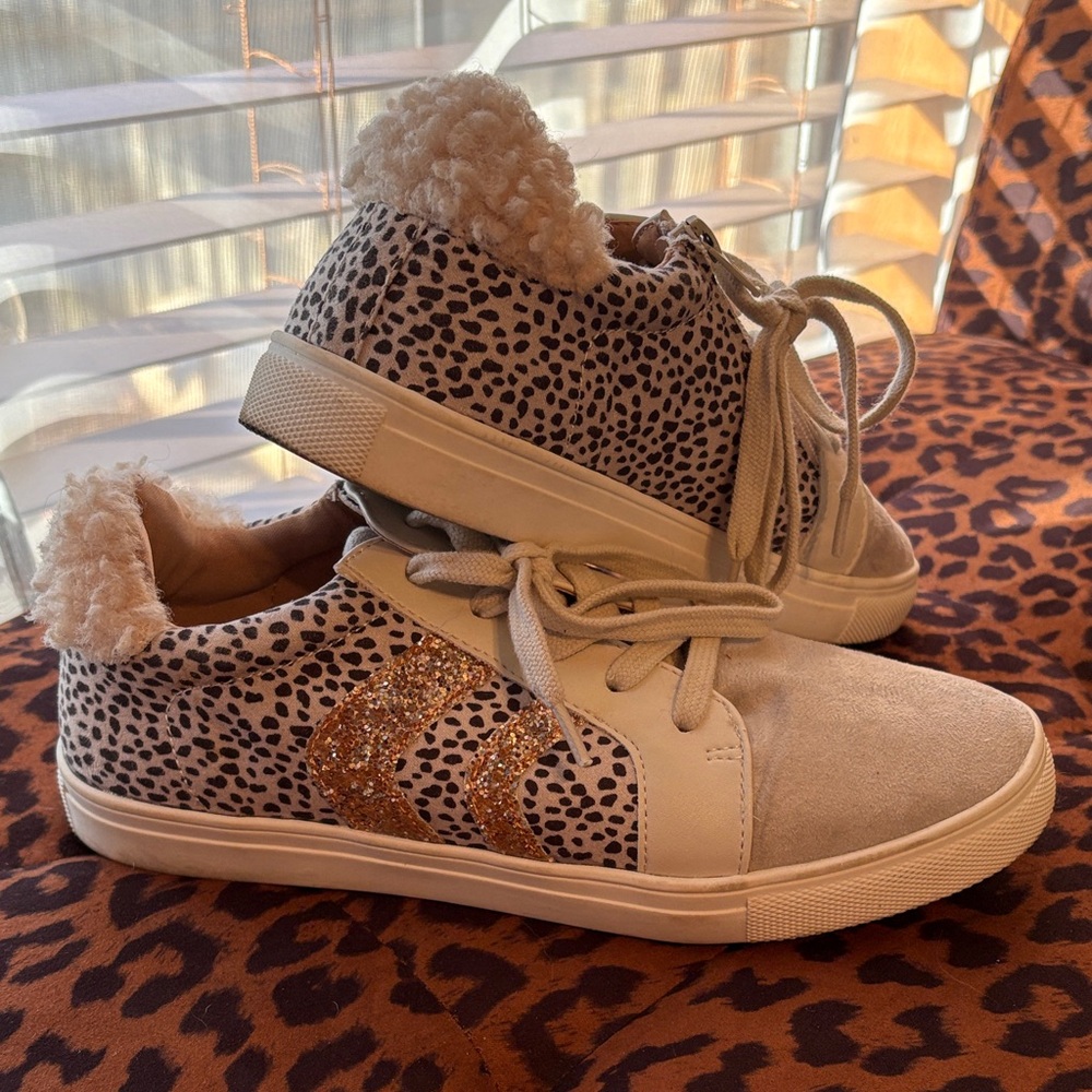 Dolce Vita Leopard Print Kids Sneakers with Rose Gold Glitter